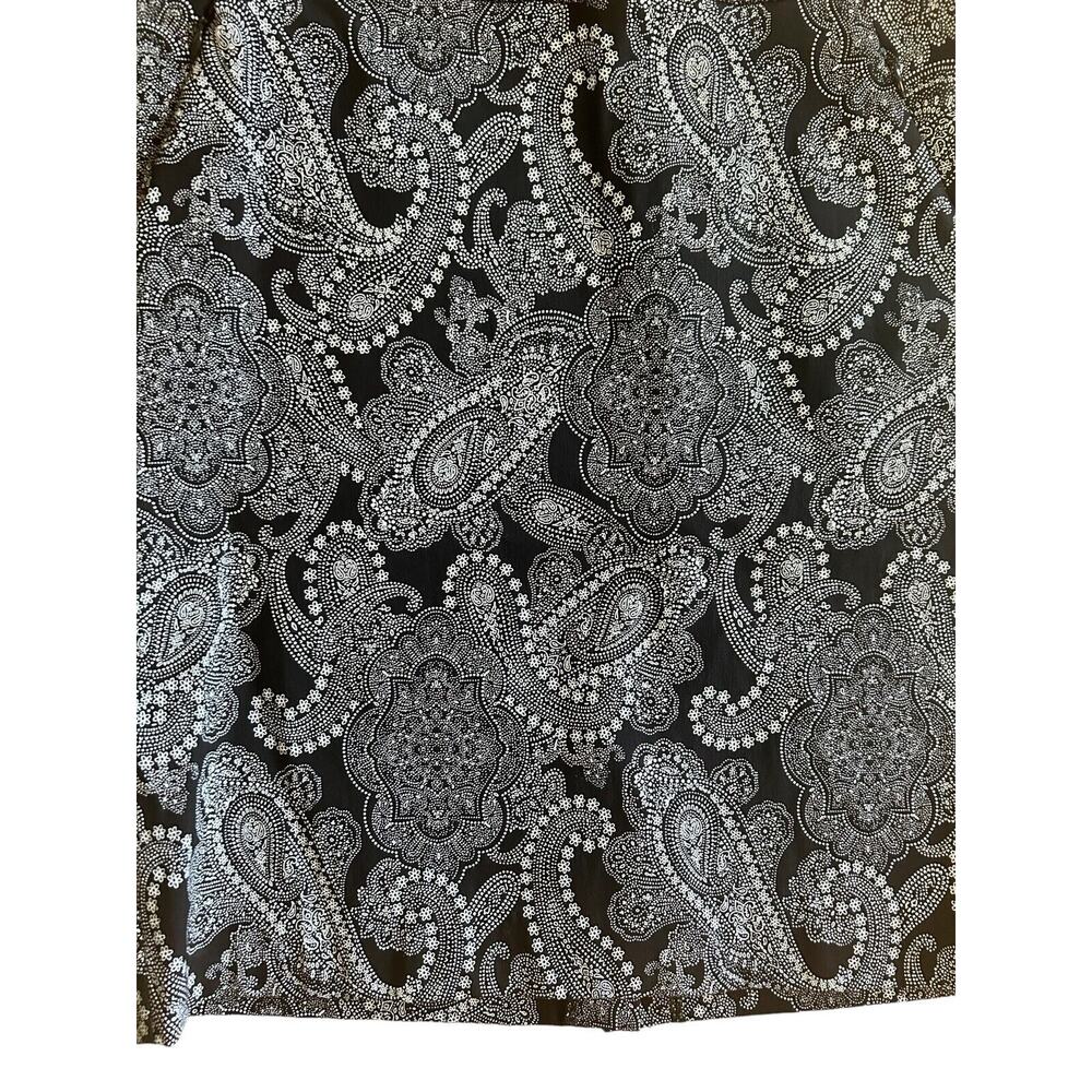 The Limited Stretch Mini Skirt Black and‎ White Pattern Womens Sz 4P - Picture 4 of 11